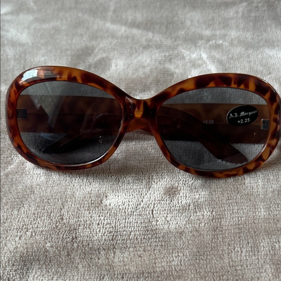 A.J. Morgan Tortoise Shell Sunglasses - Picture 1 of 7